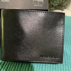 MENS MICHAEL KORS NEW WALLET